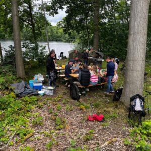 Veranstaltung am Heitkampsee NRW angelt gemeinsam zusammen sitzen
